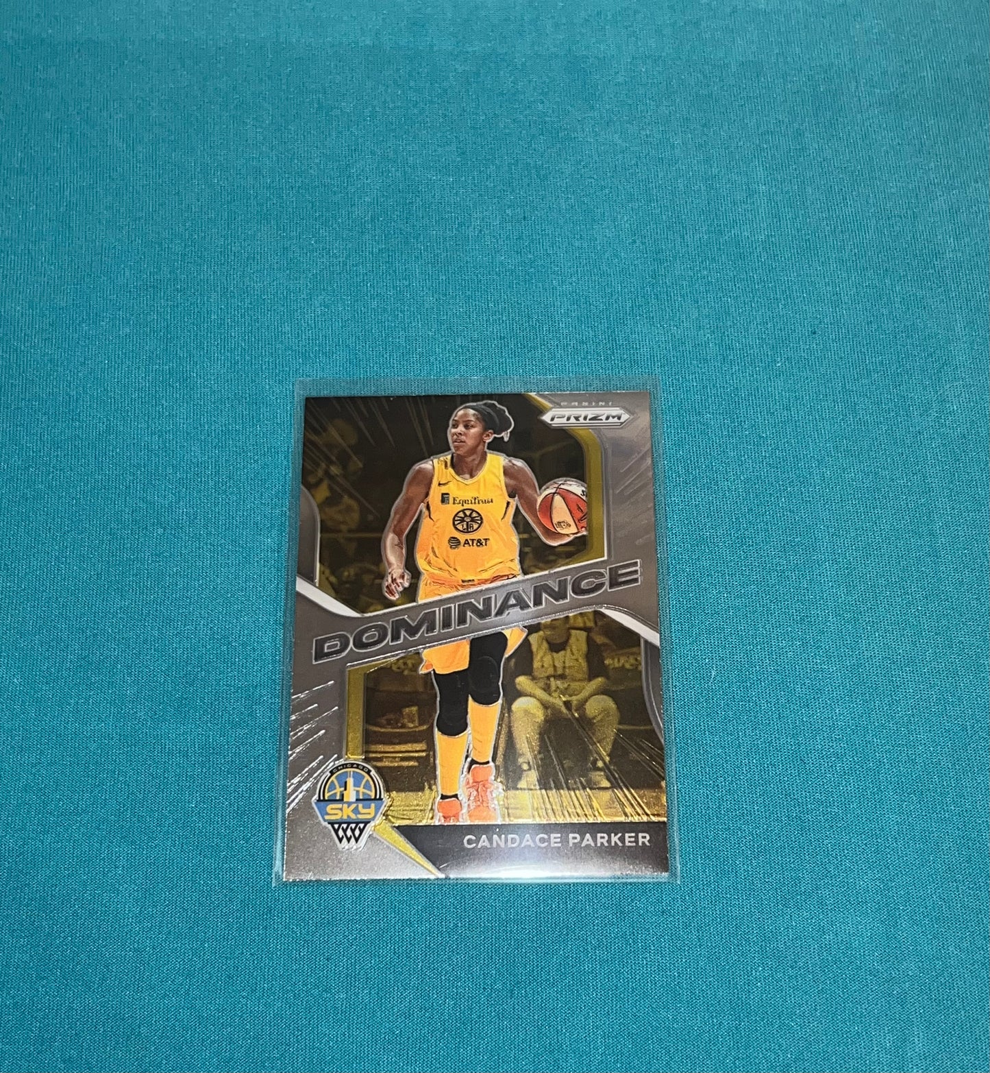 2021-22 Panini Prizm WNBA Parallel Card Lot (16) Inserts