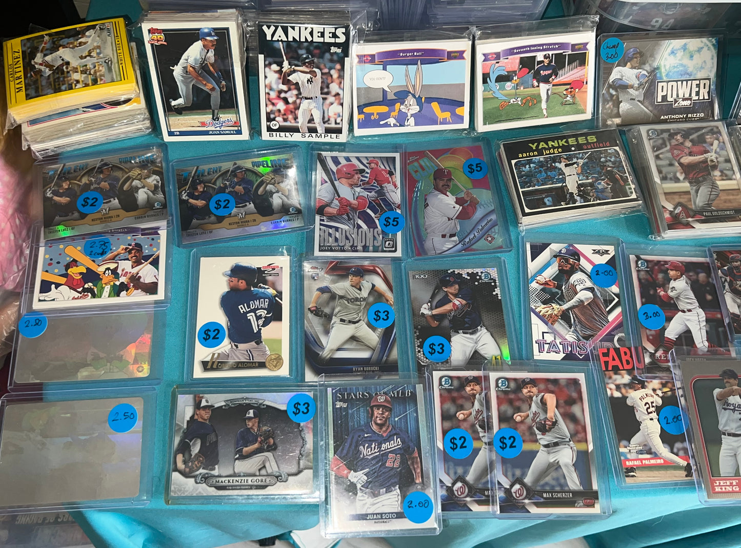 Baseball Card Lot Huge Collection 600 Plus MLB Modern to Vintage / Toploaders