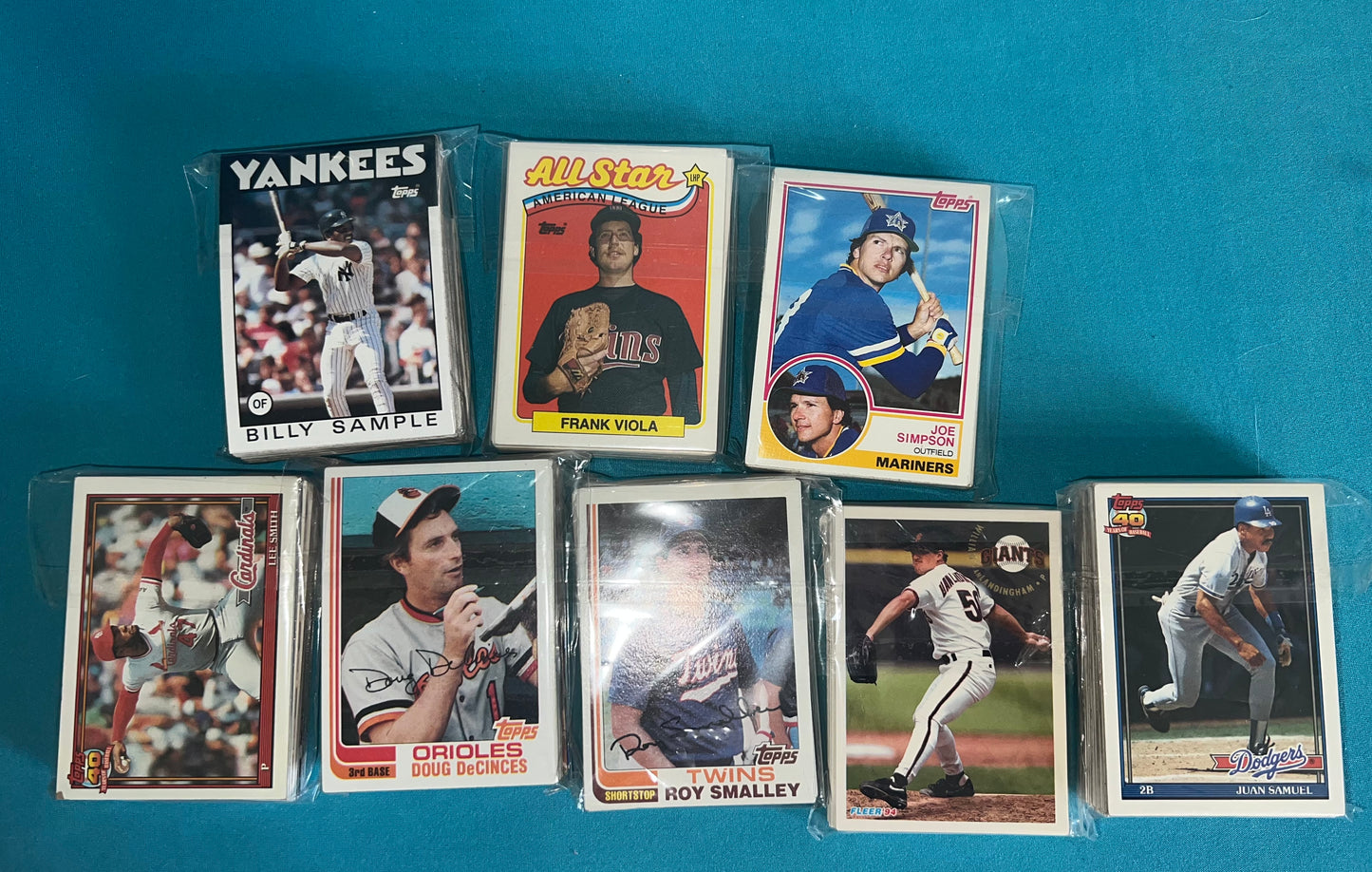 Baseball Card Lot Huge Collection 600 Plus MLB Modern to Vintage / Toploaders