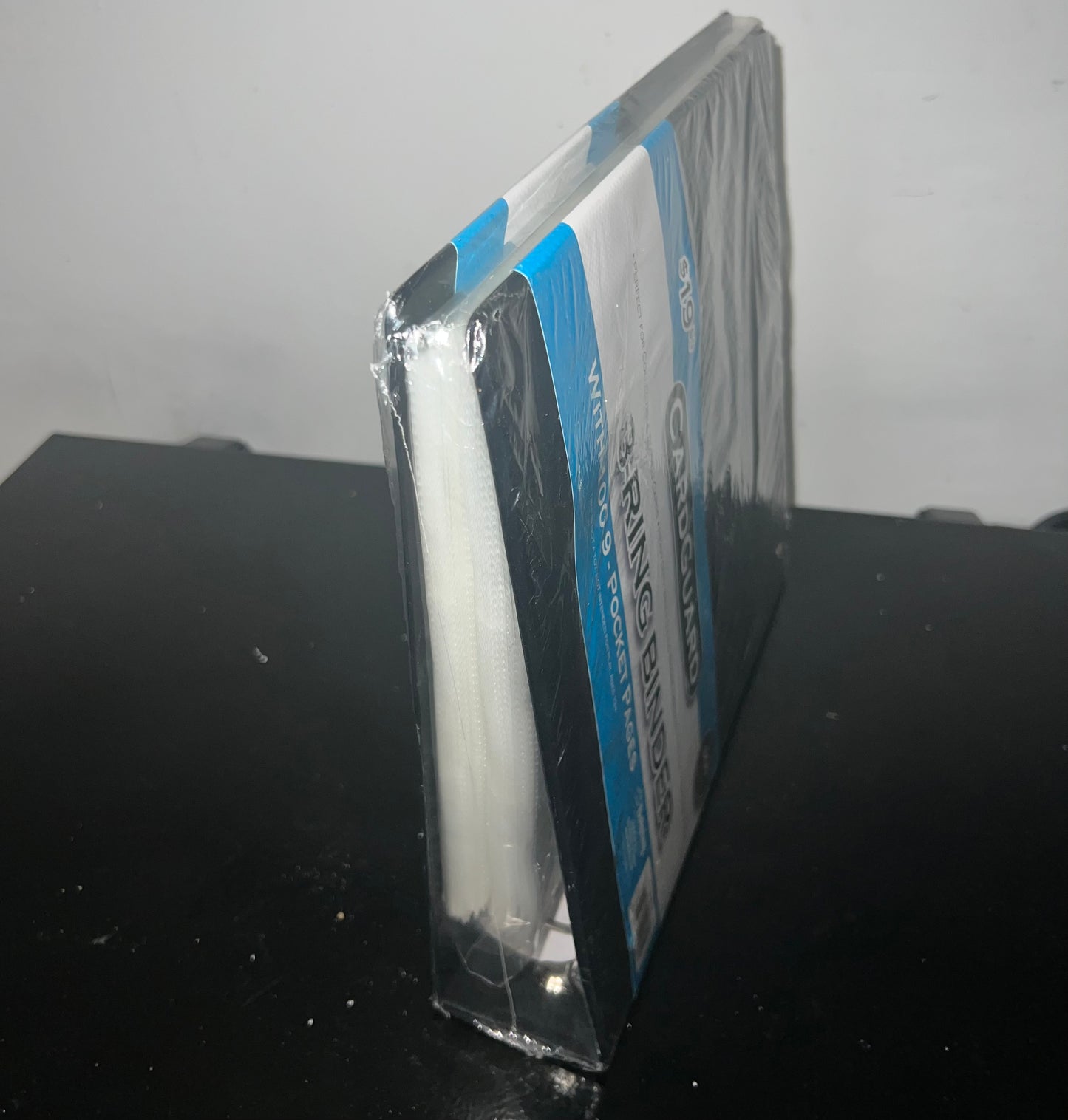 Cardguard 3-Ring Binder 100 9-Pocket Pages Brand New Holds 900 Plus Cards
