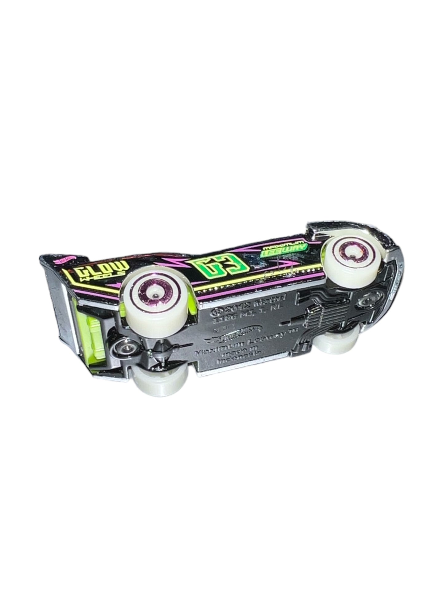2012 Hot Wheels Maximum Leeway Glow Wheels 1:64