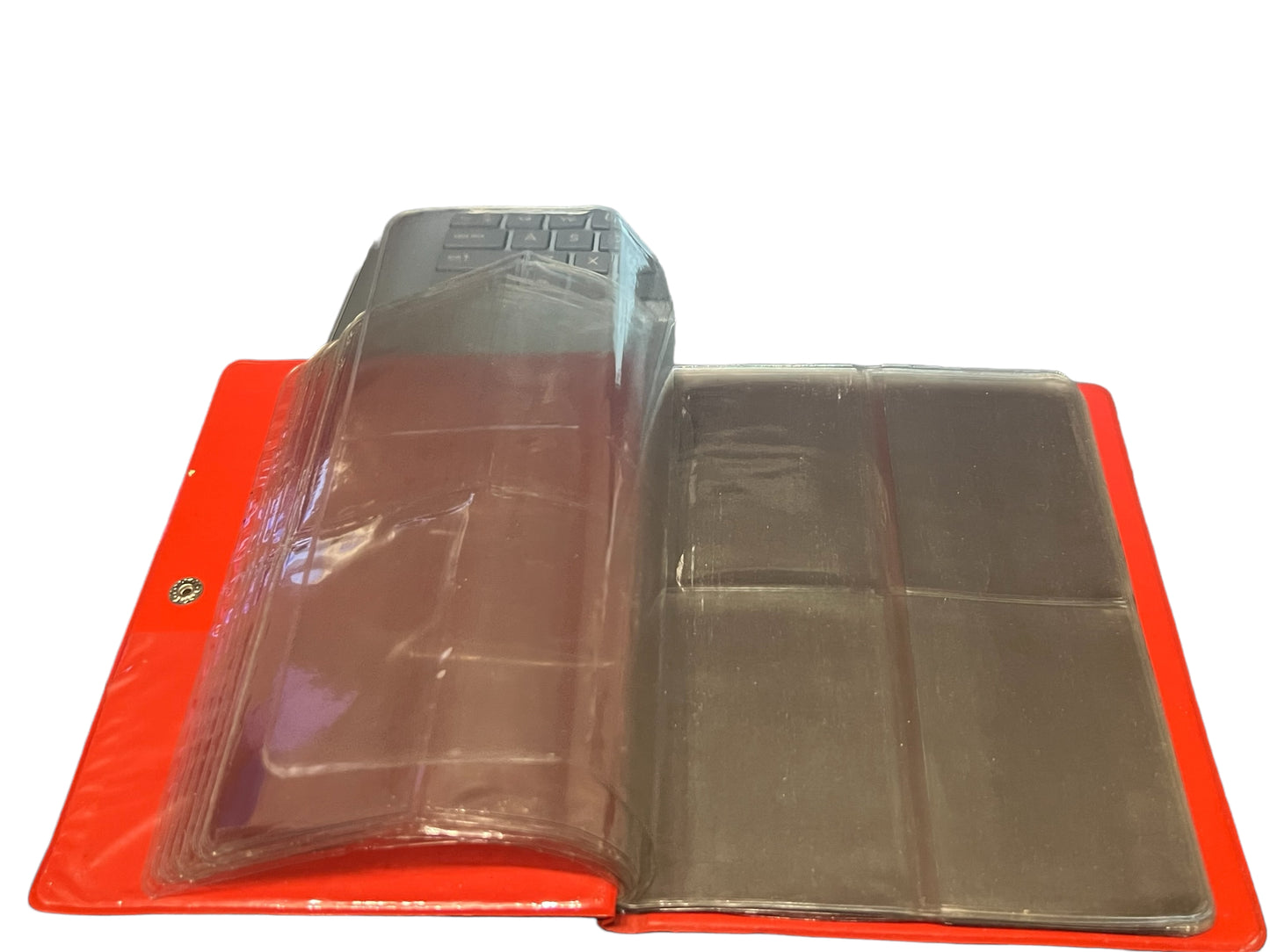 Vintage Pokemon Gotta Catch 'Em All Binder Red Pikachu Card Sleeves